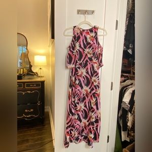 Sweet floral maxi dress with cold shoulder detail!